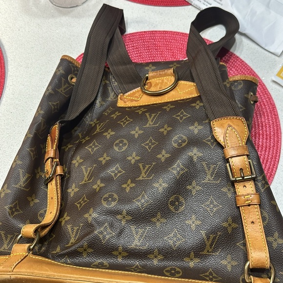 Louis Vuitton Montsouris Monogram Bag pack Serial Code MI0995 - Picture 3 of 12